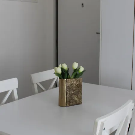 Lejla Apartment *